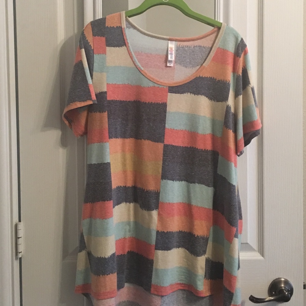LuLaRoe Classic T